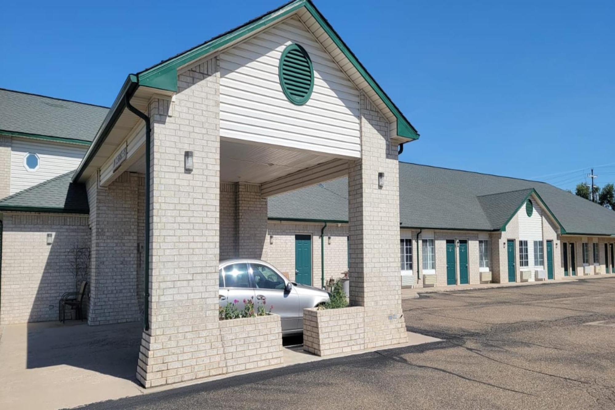 Hometown Inn By Oyo Texhoma, Ok エクステリア 写真